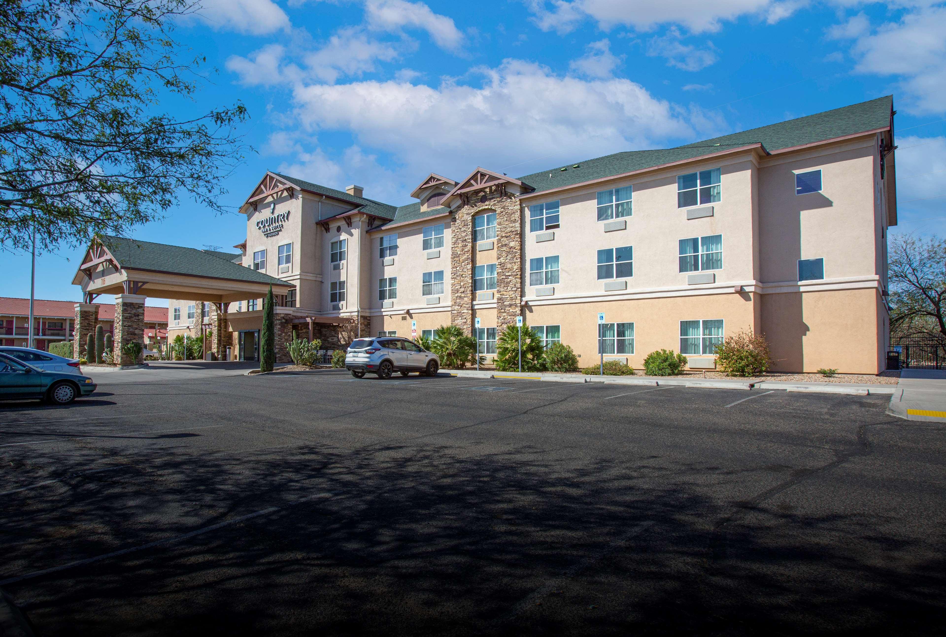 Country Inn & Suites By Radisson, Tucson City Center Az Dış mekan fotoğraf